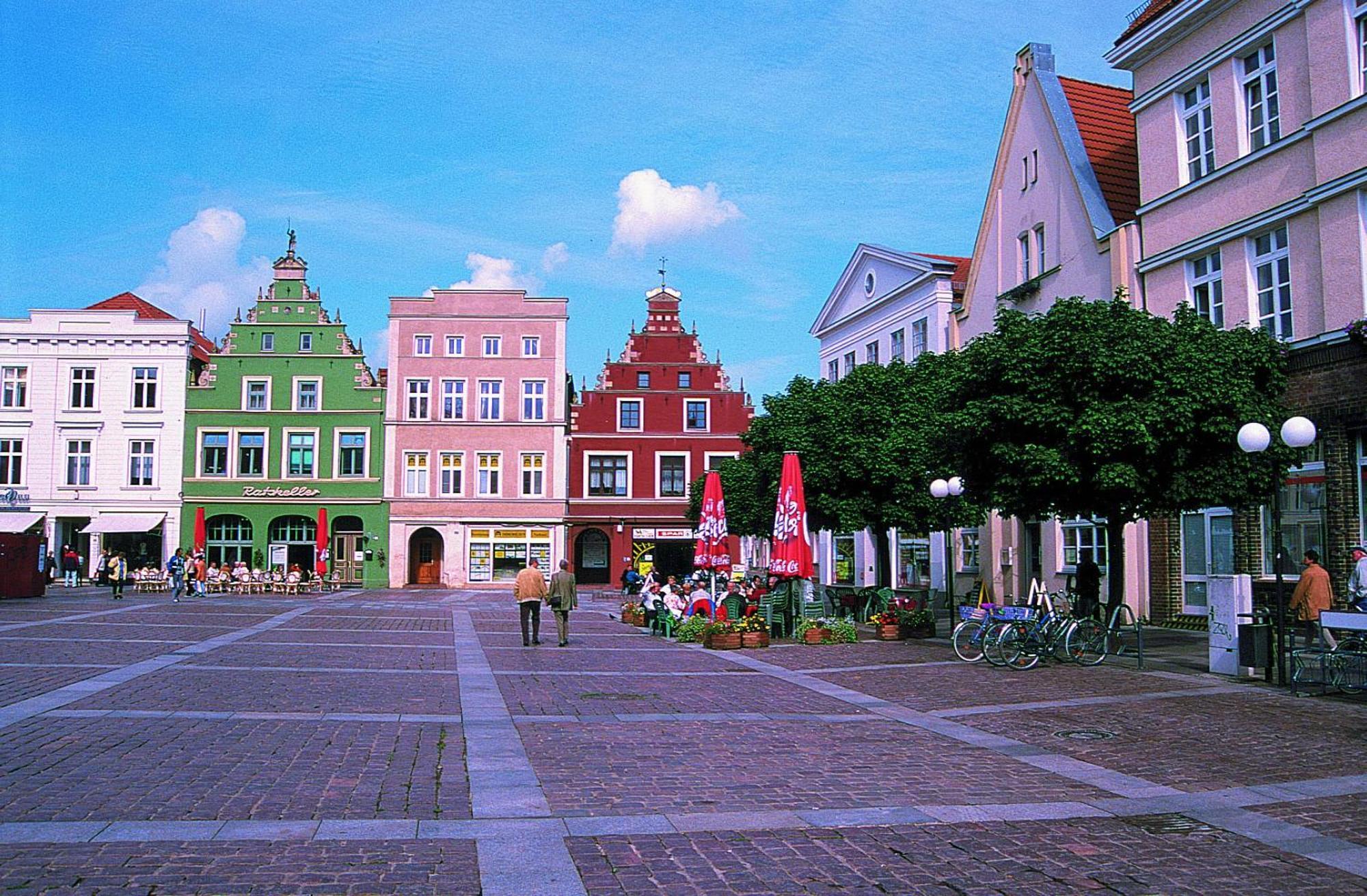 Sweet Dream Hostel & Pension - Self Check-In Güstrow Zewnętrze zdjęcie