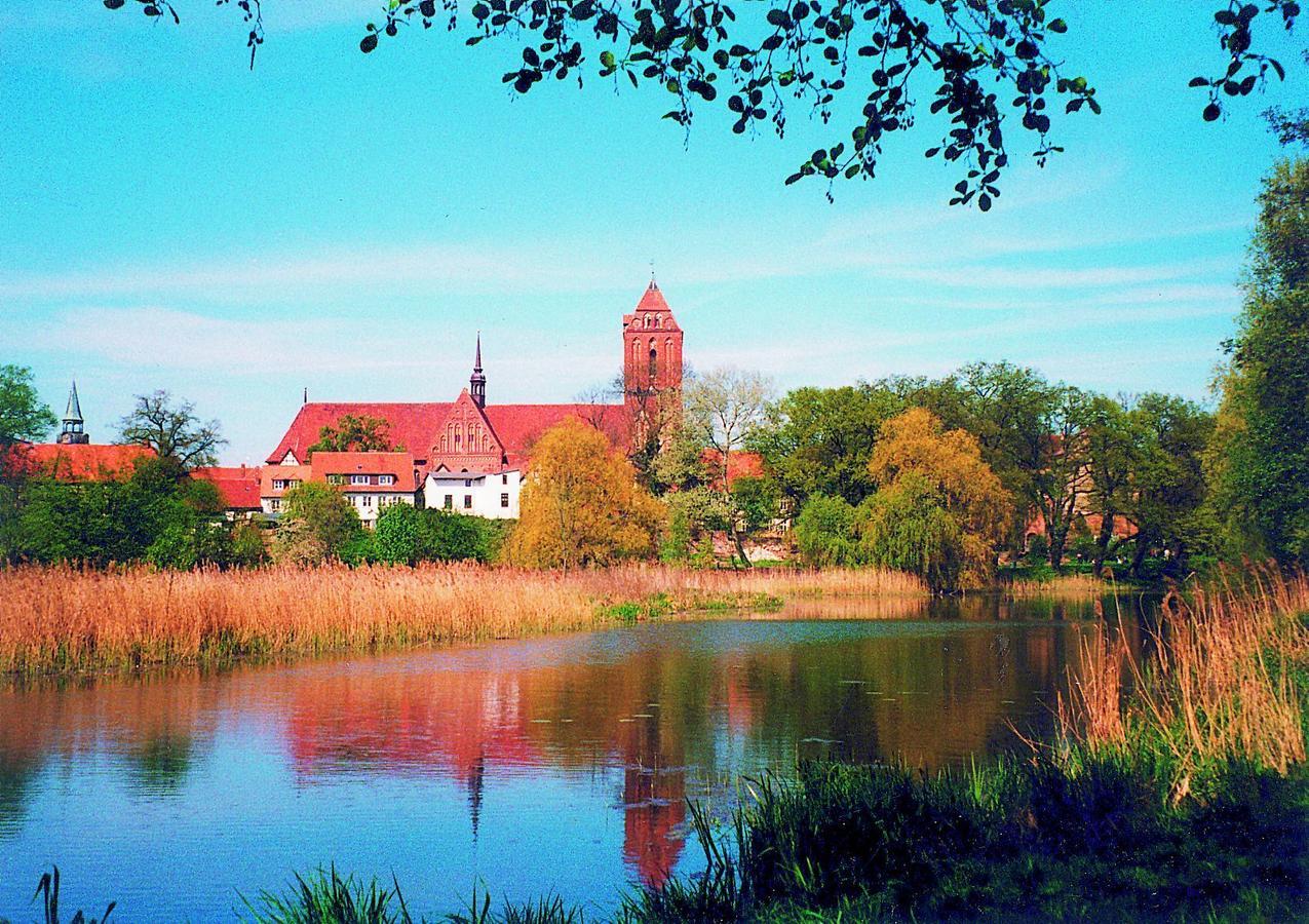 Sweet Dream Hostel & Pension - Self Check-In Güstrow Zewnętrze zdjęcie