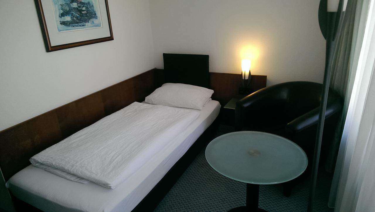 Sweet Dream Hostel & Pension - Self Check-In Güstrow Zewnętrze zdjęcie