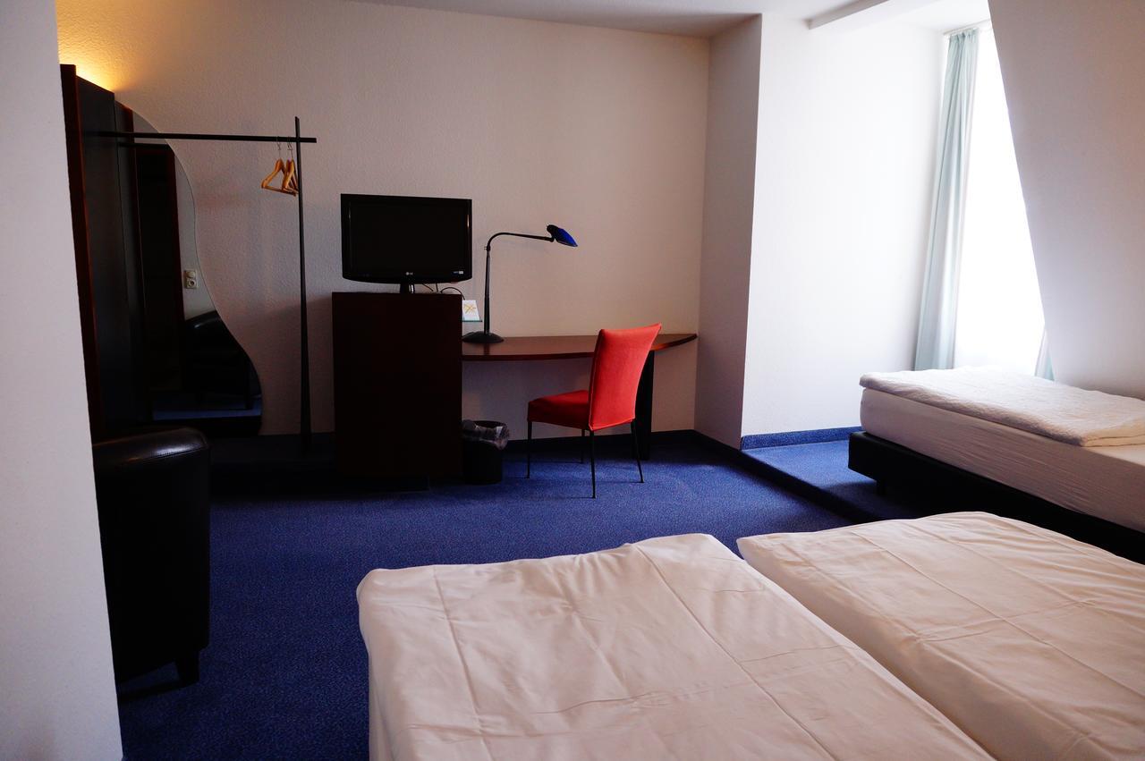Sweet Dream Hostel & Pension - Self Check-In Güstrow Zewnętrze zdjęcie