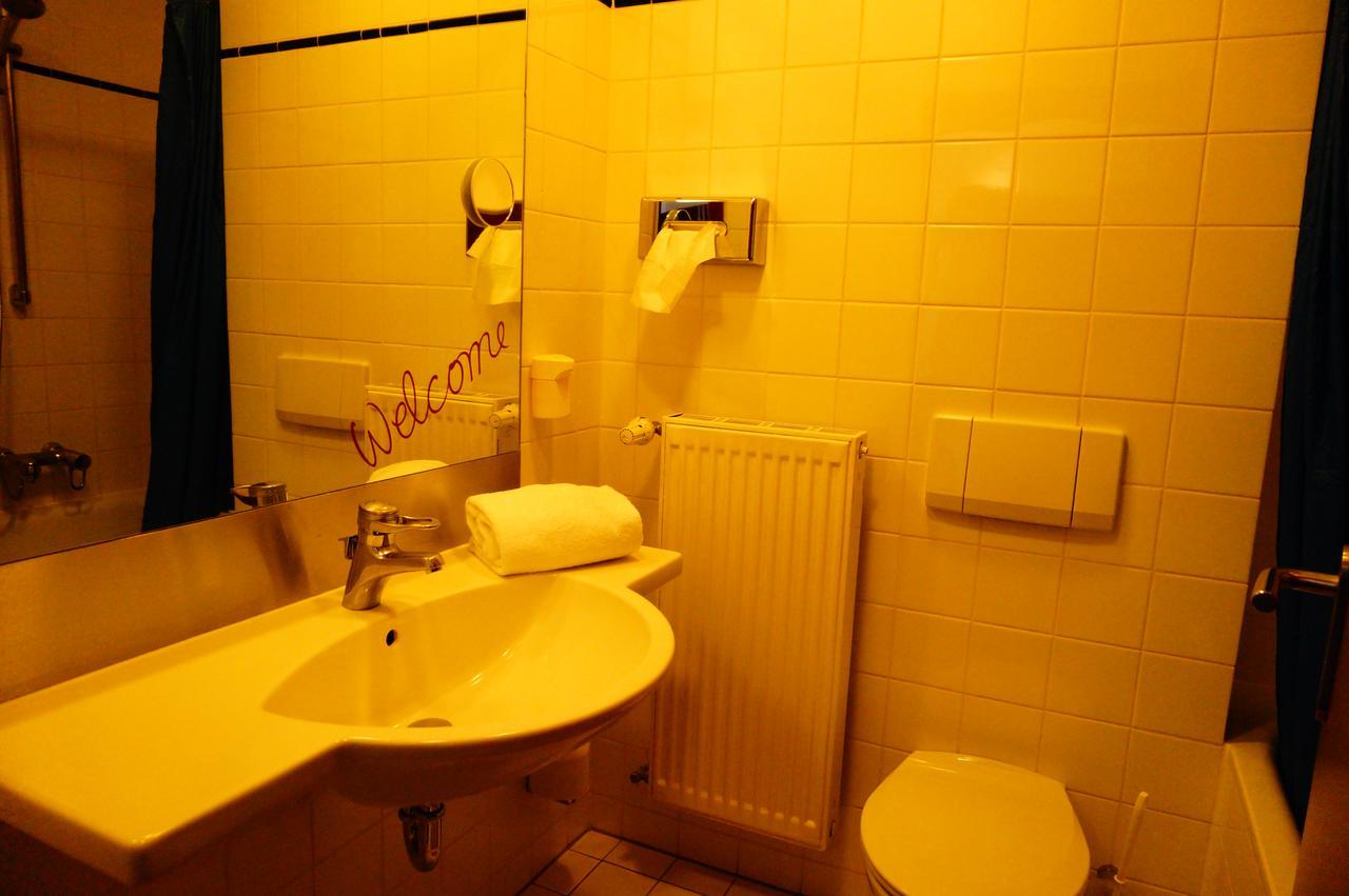 Sweet Dream Hostel & Pension - Self Check-In Güstrow Zewnętrze zdjęcie