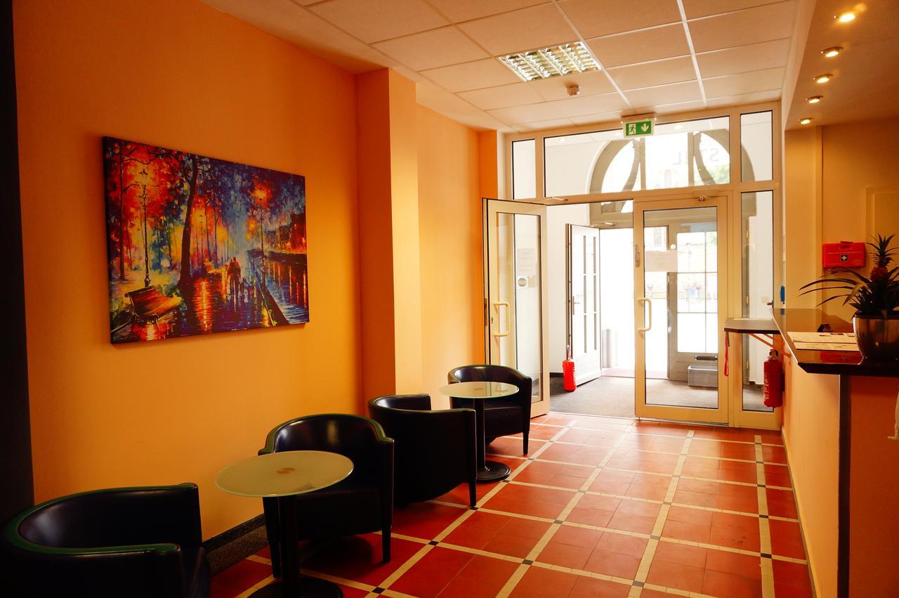 Sweet Dream Hostel & Pension - Self Check-In Güstrow Zewnętrze zdjęcie