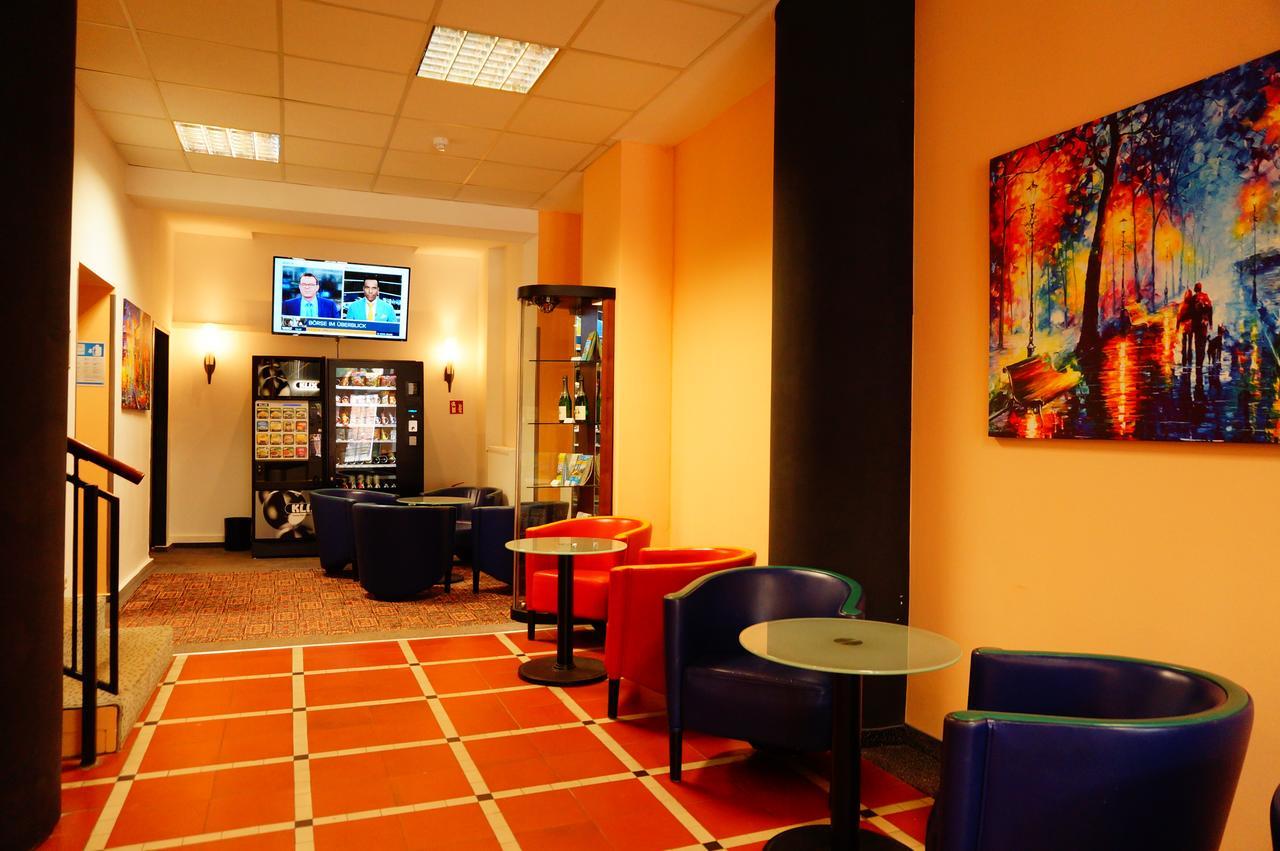 Sweet Dream Hostel & Pension - Self Check-In Güstrow Zewnętrze zdjęcie