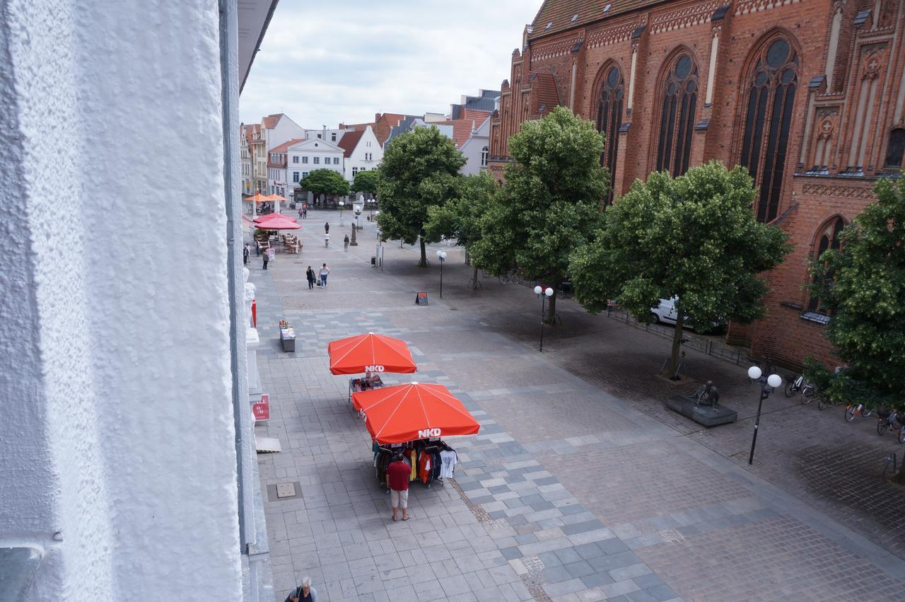 Sweet Dream Hostel & Pension - Self Check-In Güstrow Zewnętrze zdjęcie